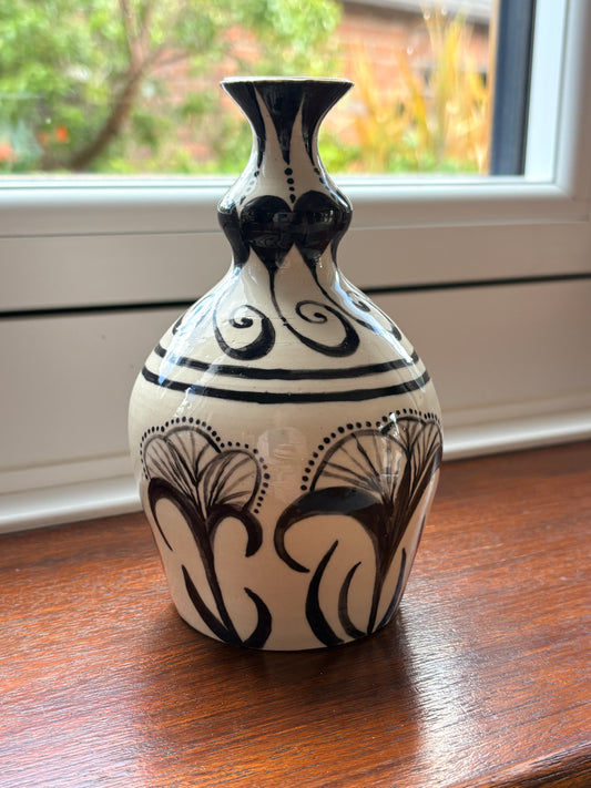 Hand‑Painted Grecian‑Style Bud Vase – Ink & Clay Collection