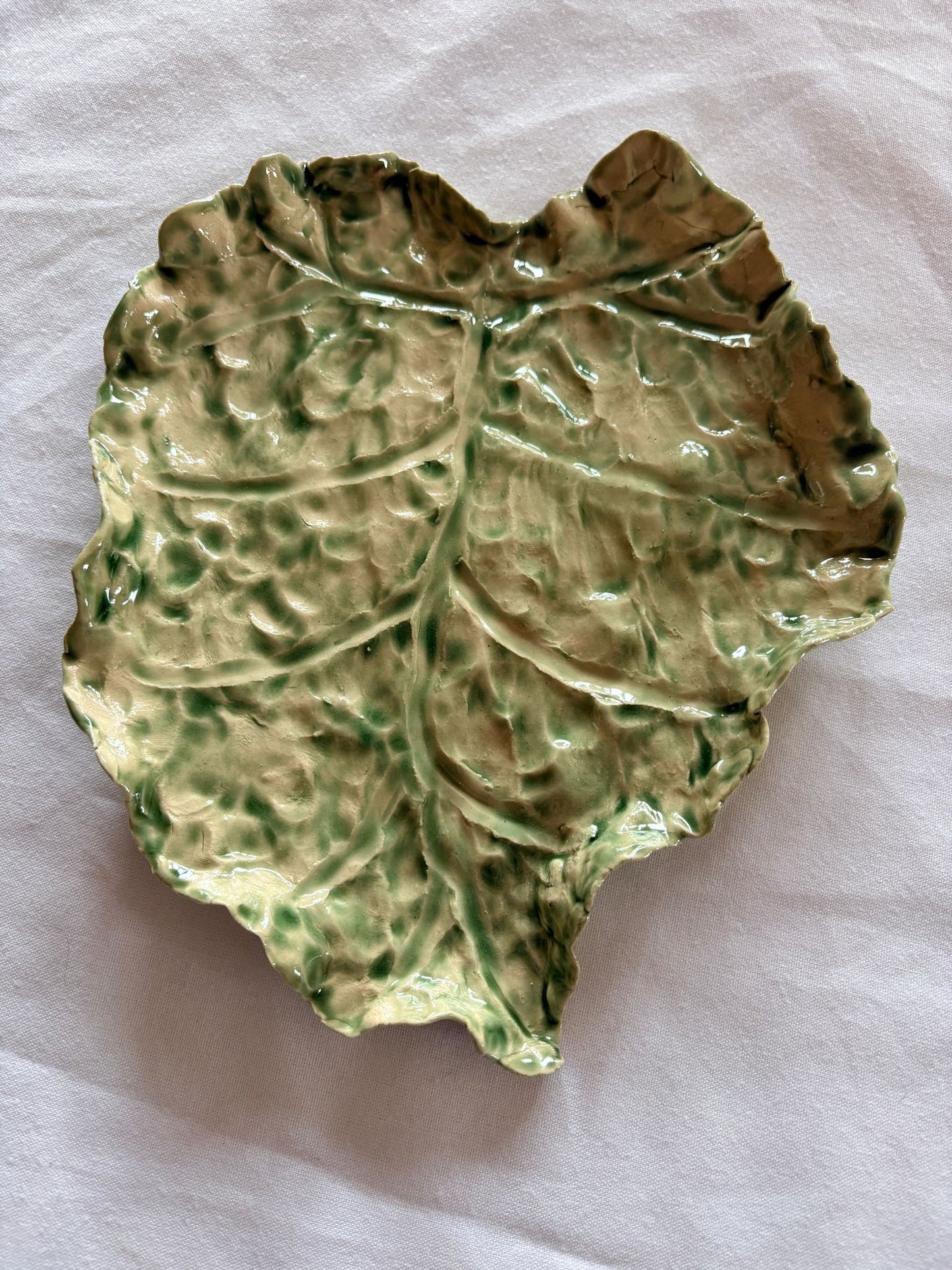 Hand‑Formed Colocasia Leaf Plate – Petal & Earth Collection